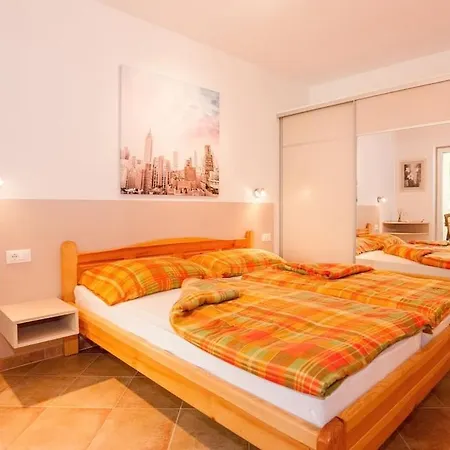 One-bedroom Casa vacanze *